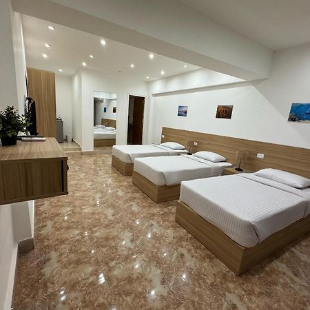 Lilly Rooms And Studio Hurghada Bagian luar foto