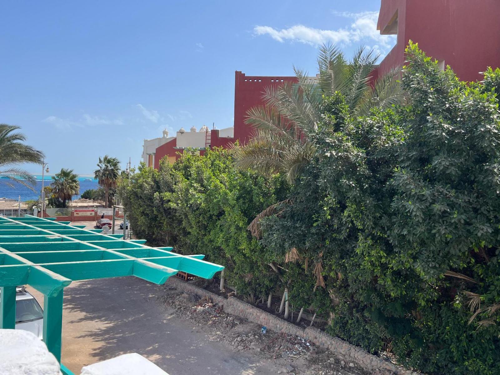 Lilly Rooms And Studio Hurghada Bagian luar foto