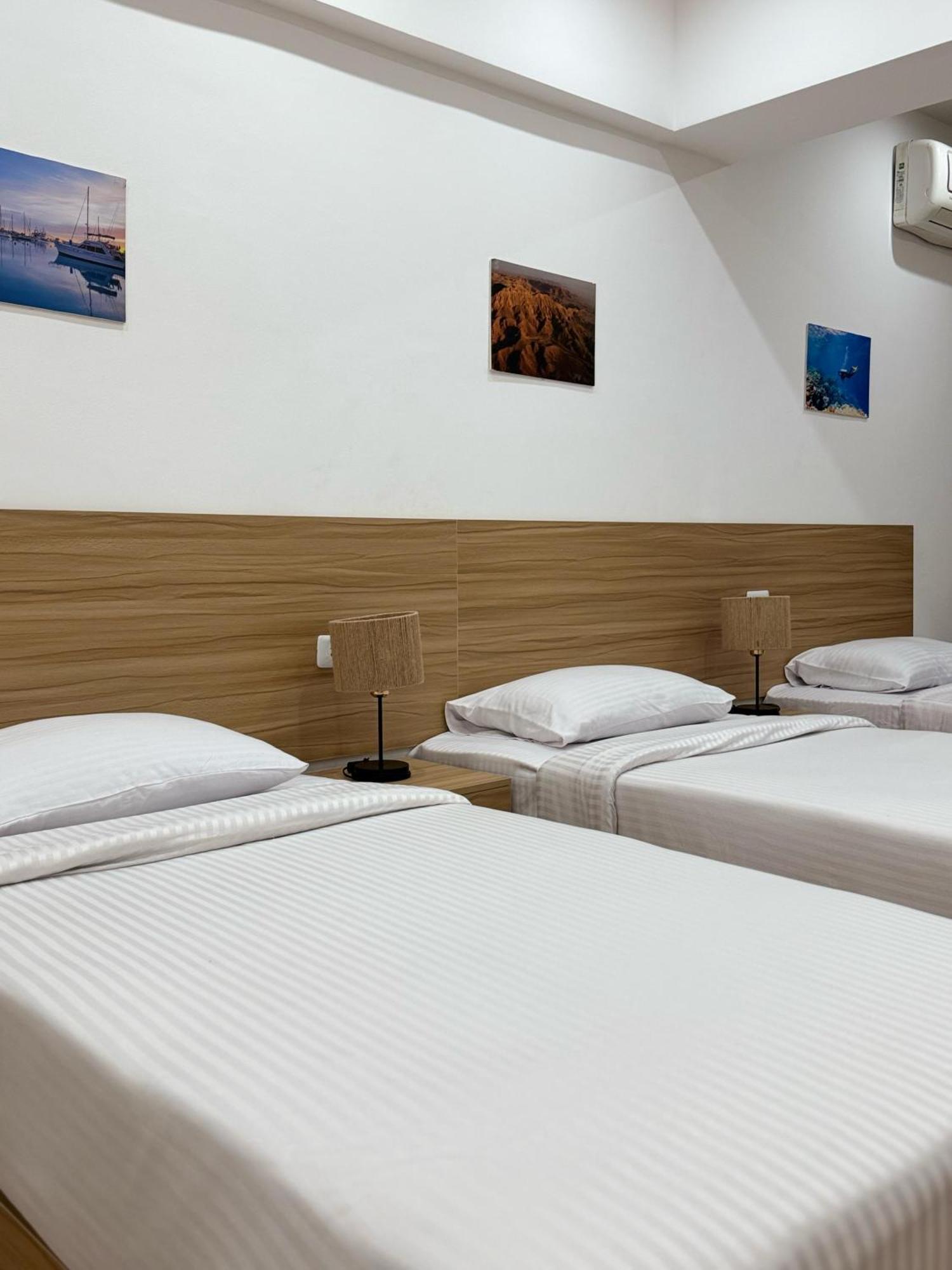 Lilly Rooms And Studio Hurghada Bagian luar foto