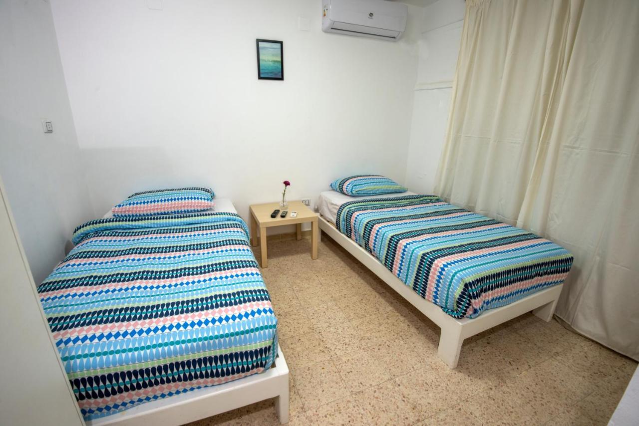 Lilly Rooms And Studio Hurghada Bagian luar foto
